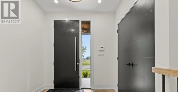 MAIN FLOOR-97 Port Robinson Road, Pelham, ON, L3B 5N5 - 5