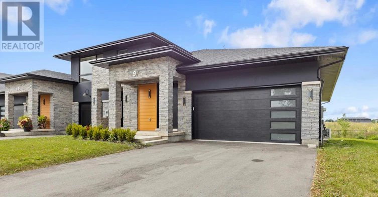 MAIN FLOOR-97 Port Robinson Road, Pelham, ON, L3B 5N5