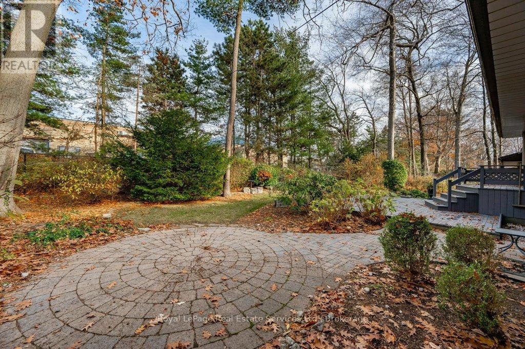 349 Wedgewood Drive, Oakville, ON, L6J 4R6 - 41
