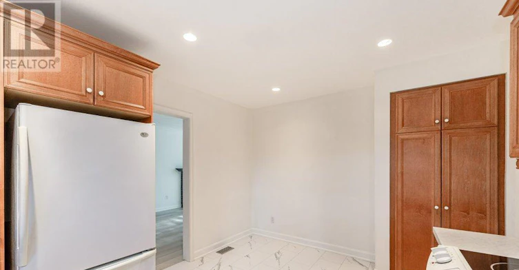 349 Wedgewood Drive, Oakville, ON, L6J 4R6 - 18