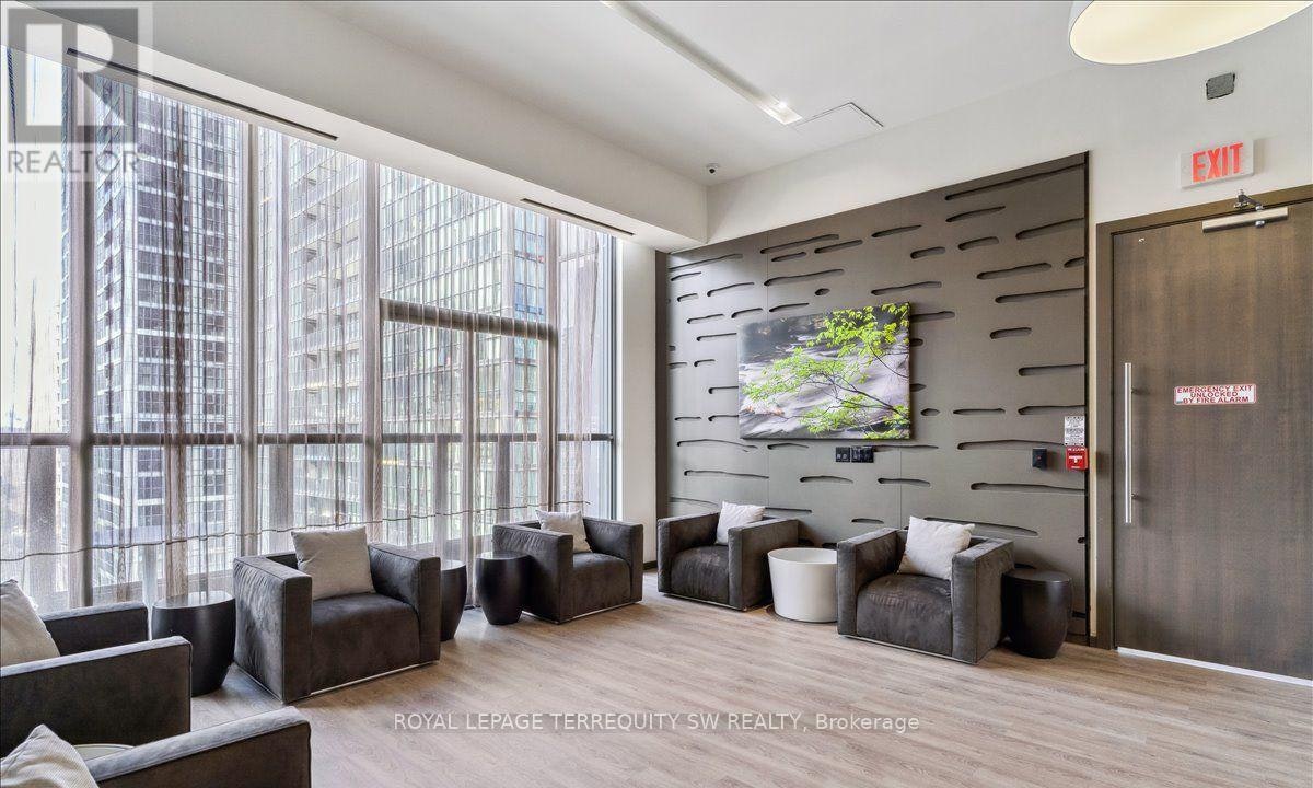 1202-101 Charles Street E, Toronto, ON, M4Y 0A9 - 24