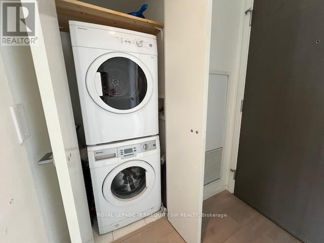 1202-101 Charles Street E, Toronto, ON, M4Y 0A9 - 16