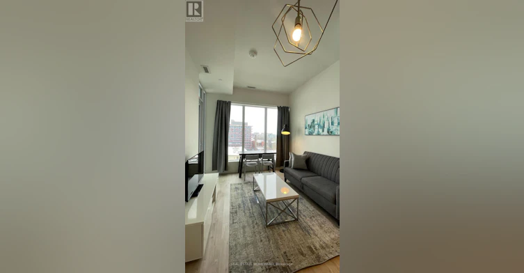 813W-27 Bathurst Street, Toronto, ON, M5V 0R1 - 11