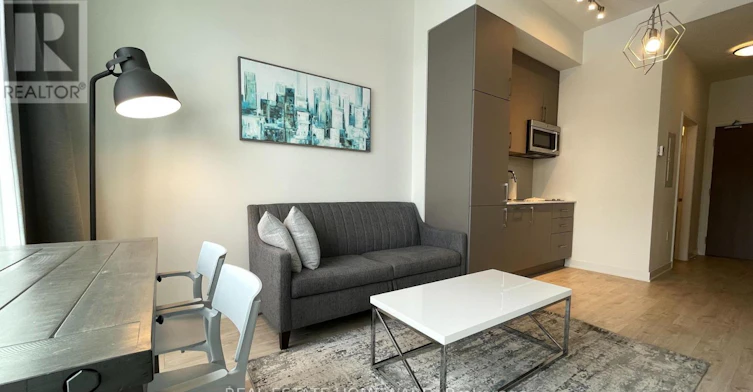 813W-27 Bathurst Street, Toronto, ON, M5V 0R1 - 12