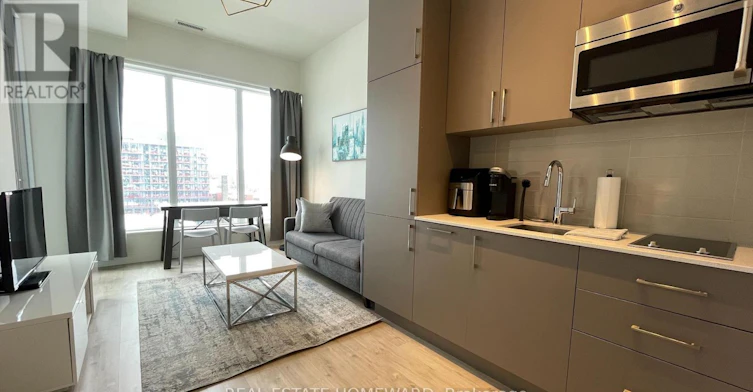 813W-27 Bathurst Street, Toronto, ON, M5V 0R1 - 24