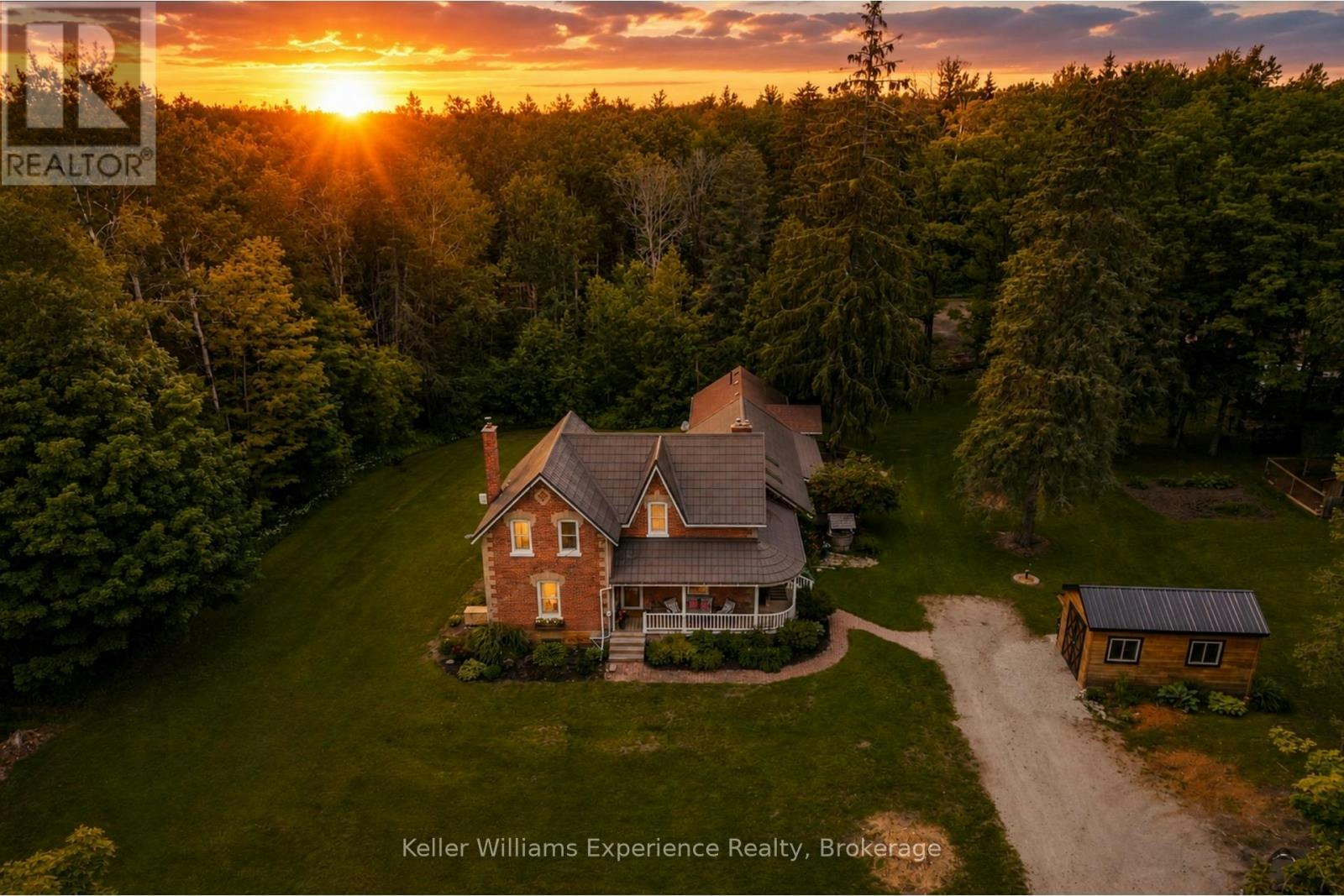 3744 Flos 4 Road W, Springwater, ON, L0M 1S0