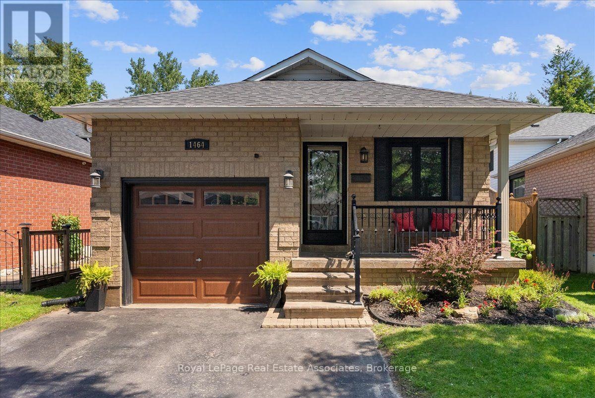 1464 Trowbridge Drive, Oshawa, ON, L1G 7R7