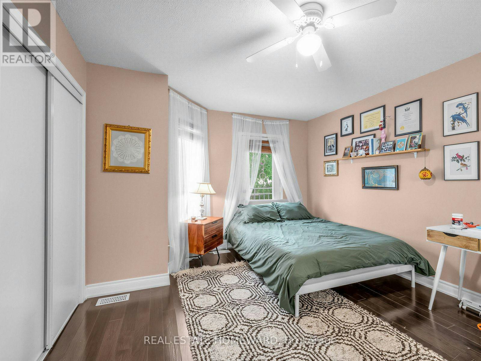 24 Filmic Lane, Toronto, ON, M4M 3R1 - 16