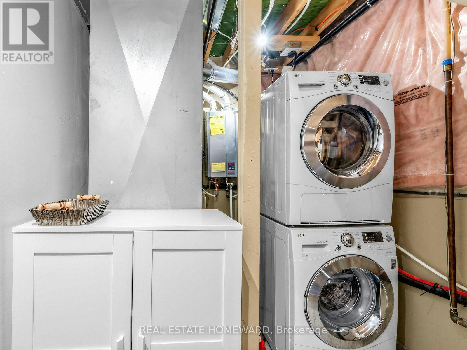 24 Filmic Lane, Toronto, ON, M4M 3R1 - 20