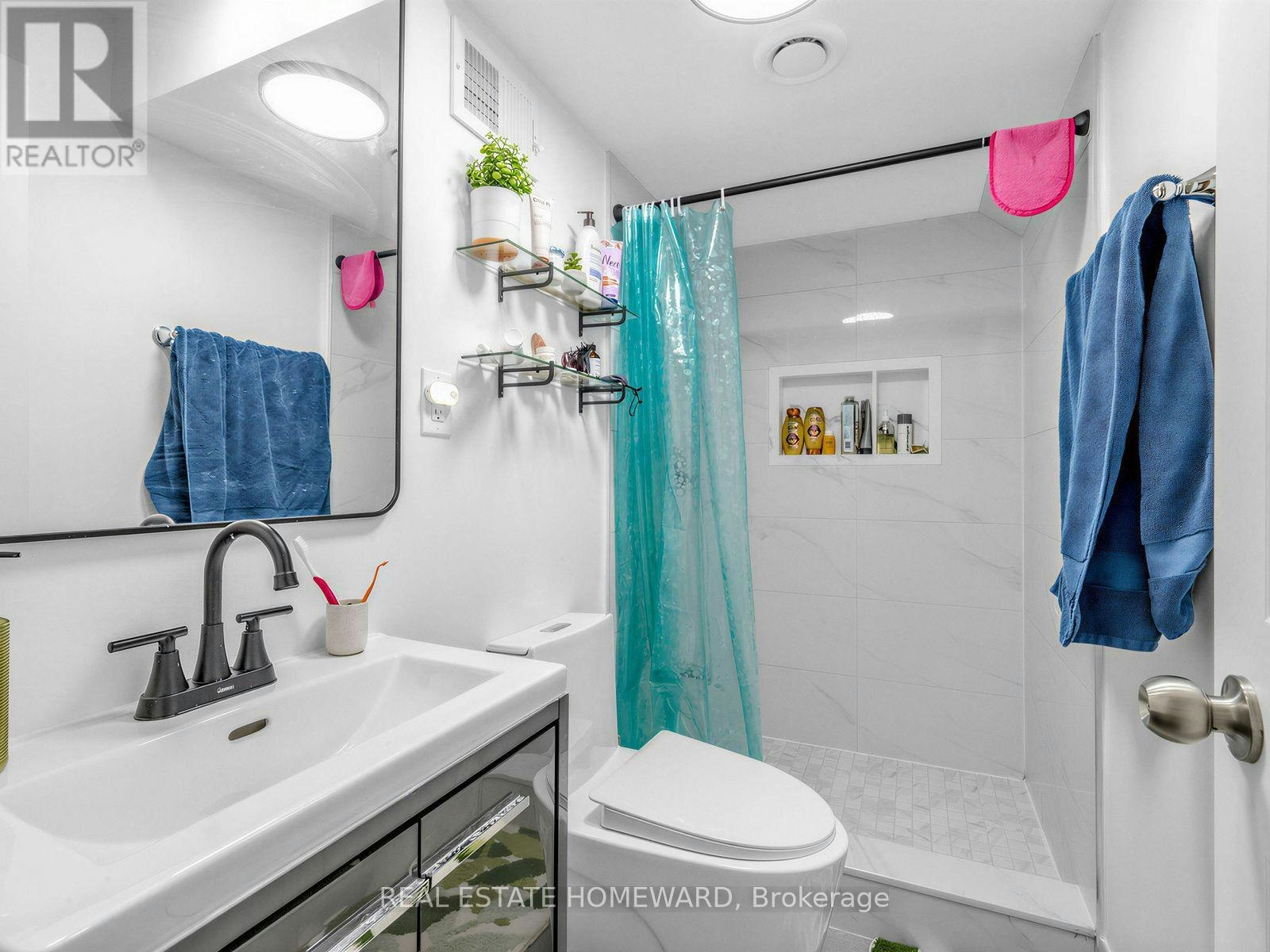 24 Filmic Lane, Toronto, ON, M4M 3R1 - 19