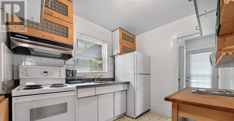 29 Red Deer Avenue, Toronto, ON, M1N 2Z1 - 12