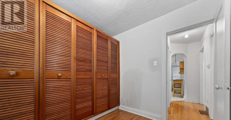 29 Red Deer Avenue, Toronto, ON, M1N 2Z1 - 18