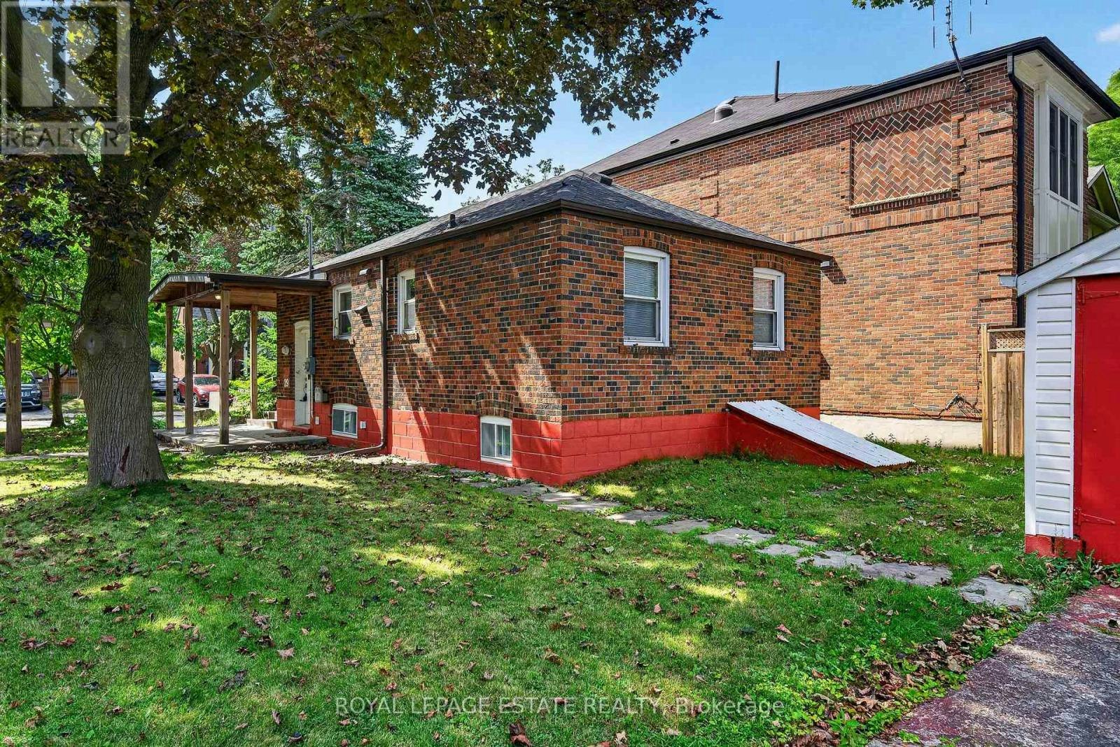 29 Red Deer Avenue, Toronto, ON, M1N 2Z1 - 36