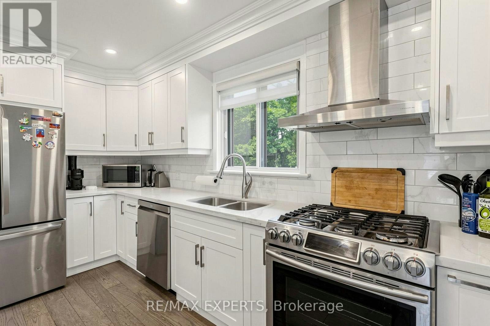 8 Longbridge Road, Vaughan, ON, L4J 1L5 - 12