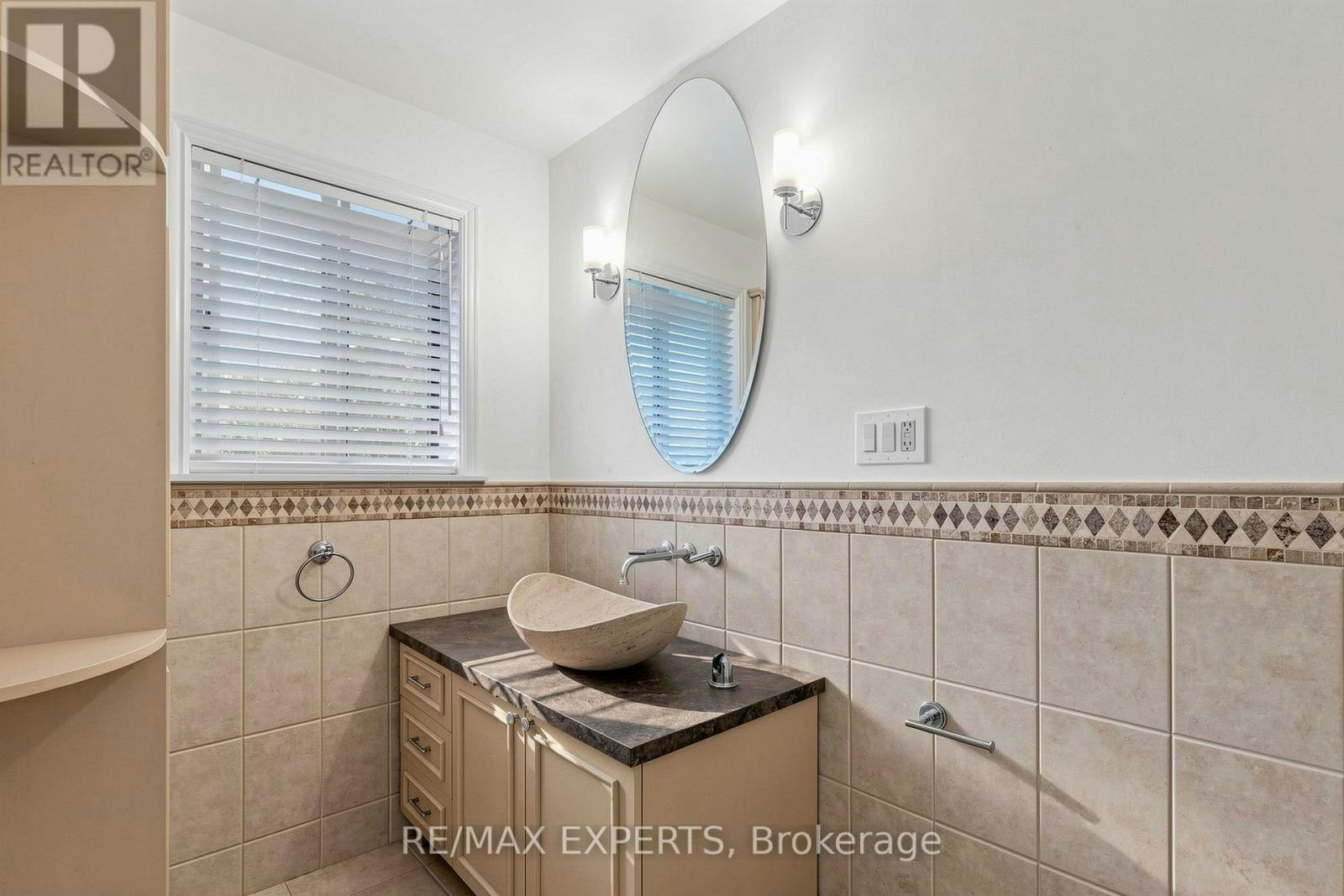 8 Longbridge Road, Vaughan, ON, L4J 1L5 - 25