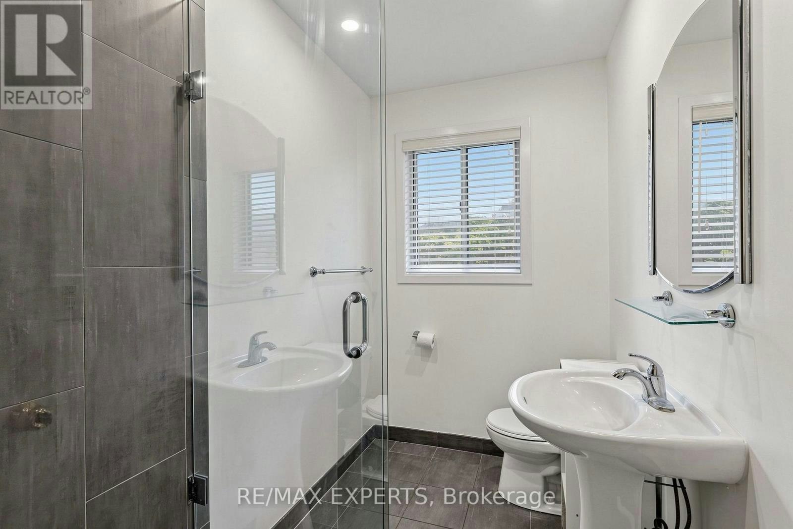 8 Longbridge Road, Vaughan, ON, L4J 1L5 - 27