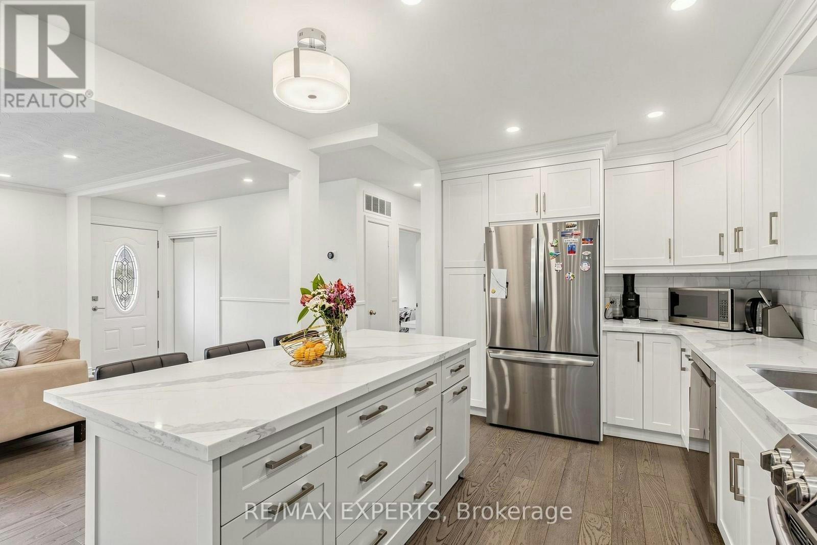 8 Longbridge Road, Vaughan, ON, L4J 1L5 - 13