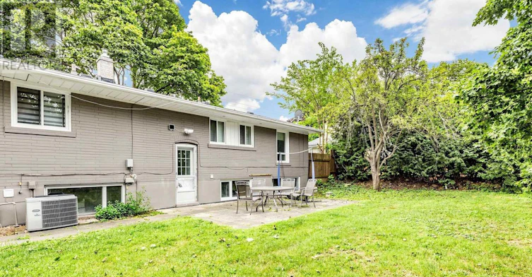 8 Longbridge Road, Vaughan, ON, L4J 1L5 - 44