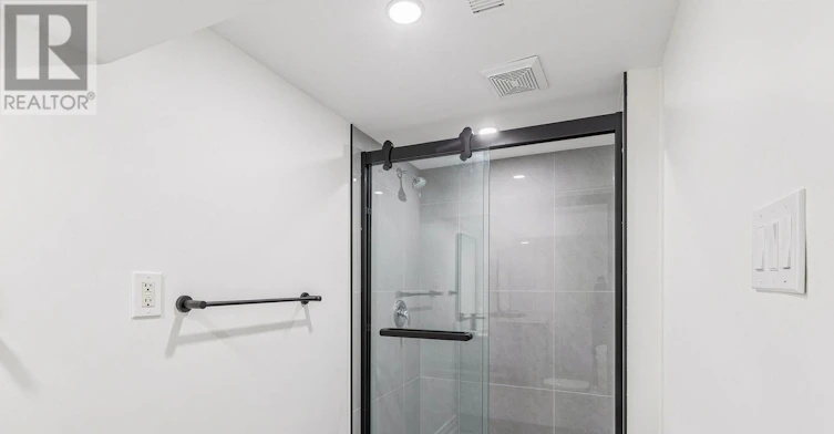 8 Longbridge Road, Vaughan, ON, L4J 1L5 - 37