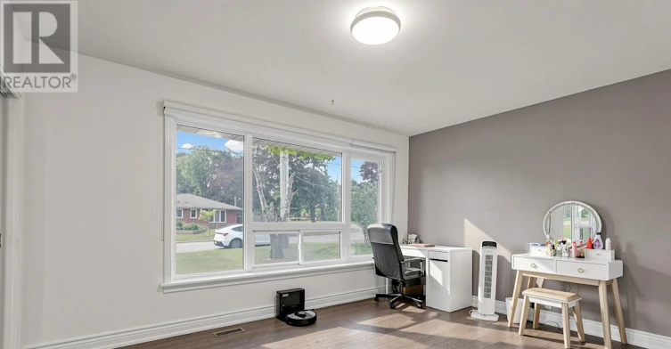8 Longbridge Road, Vaughan, ON, L4J 1L5 - 14