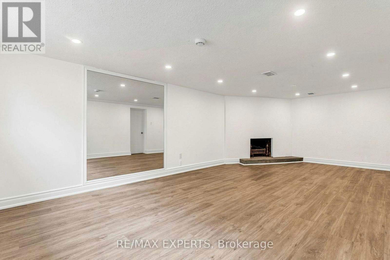 8 Longbridge Road, Vaughan, ON, L4J 1L5 - 42