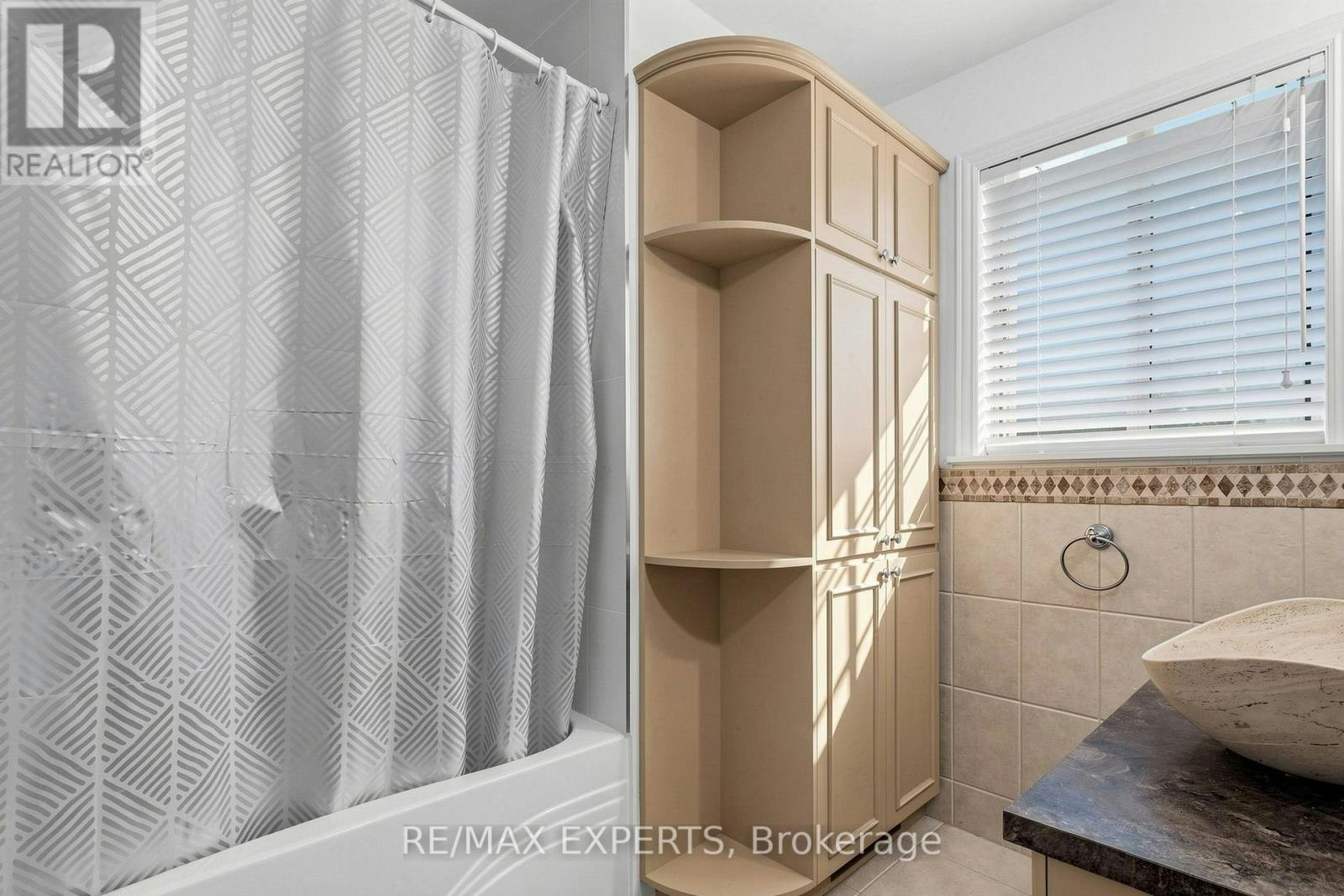 8 Longbridge Road, Vaughan, ON, L4J 1L5 - 26