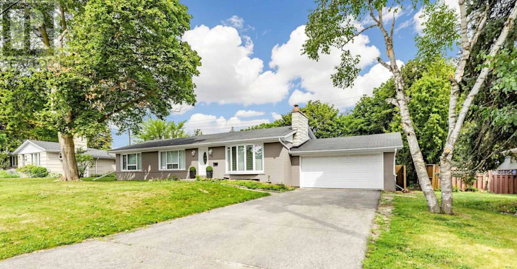 8 Longbridge Road, Vaughan, ON, L4J 1L5 - 2