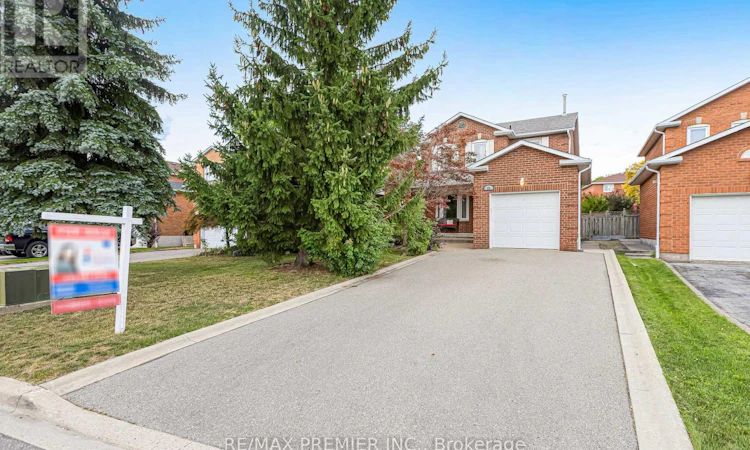 90 Pentland Crescent