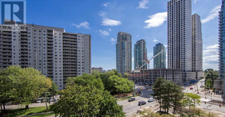 609-3590 Kaneff Crescent, Mississauga, ON, L5A 3X3 - 23