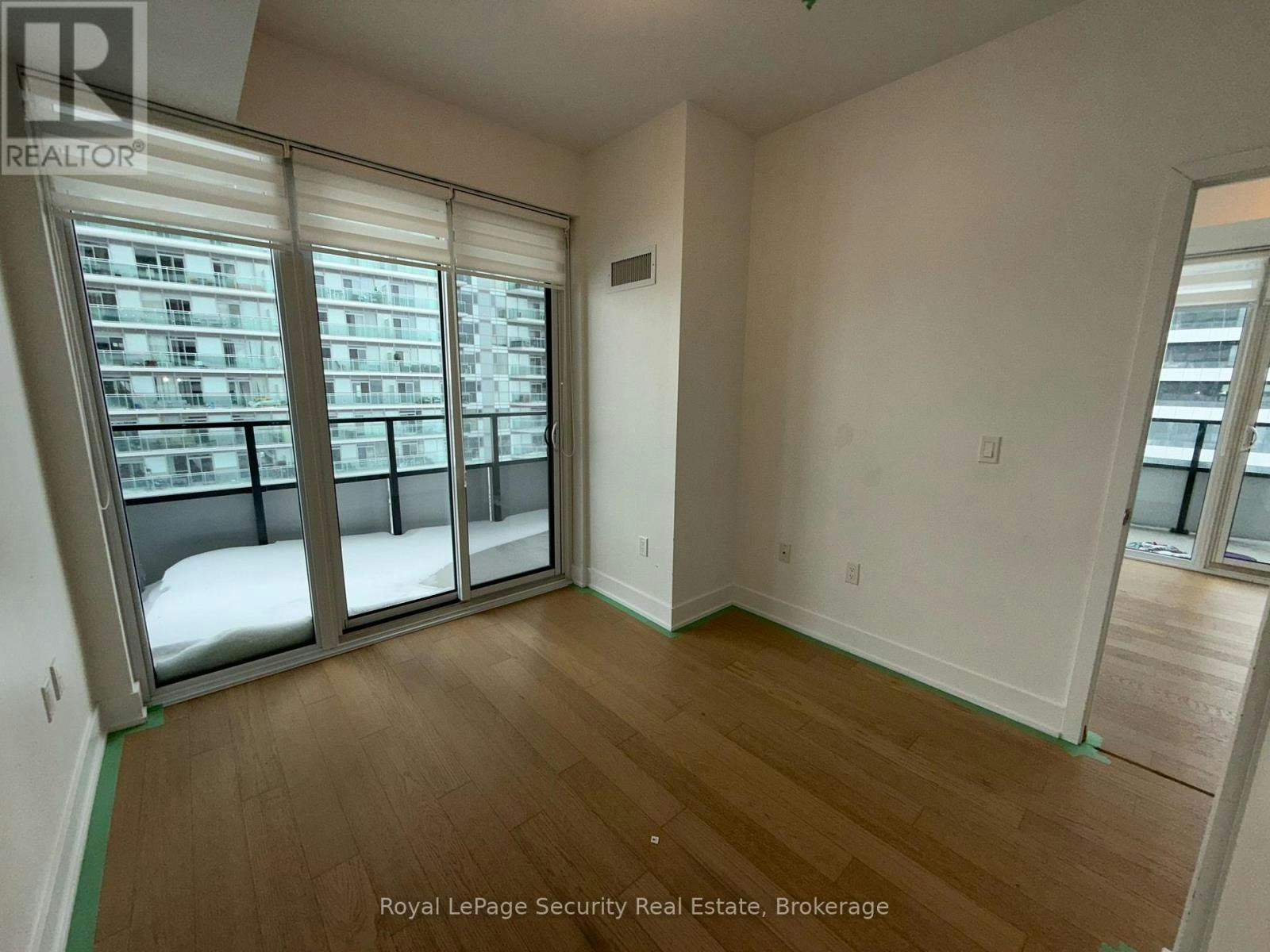 1916-30 Shore Breeze Drive, Toronto, ON, M8V 0J1 - 11
