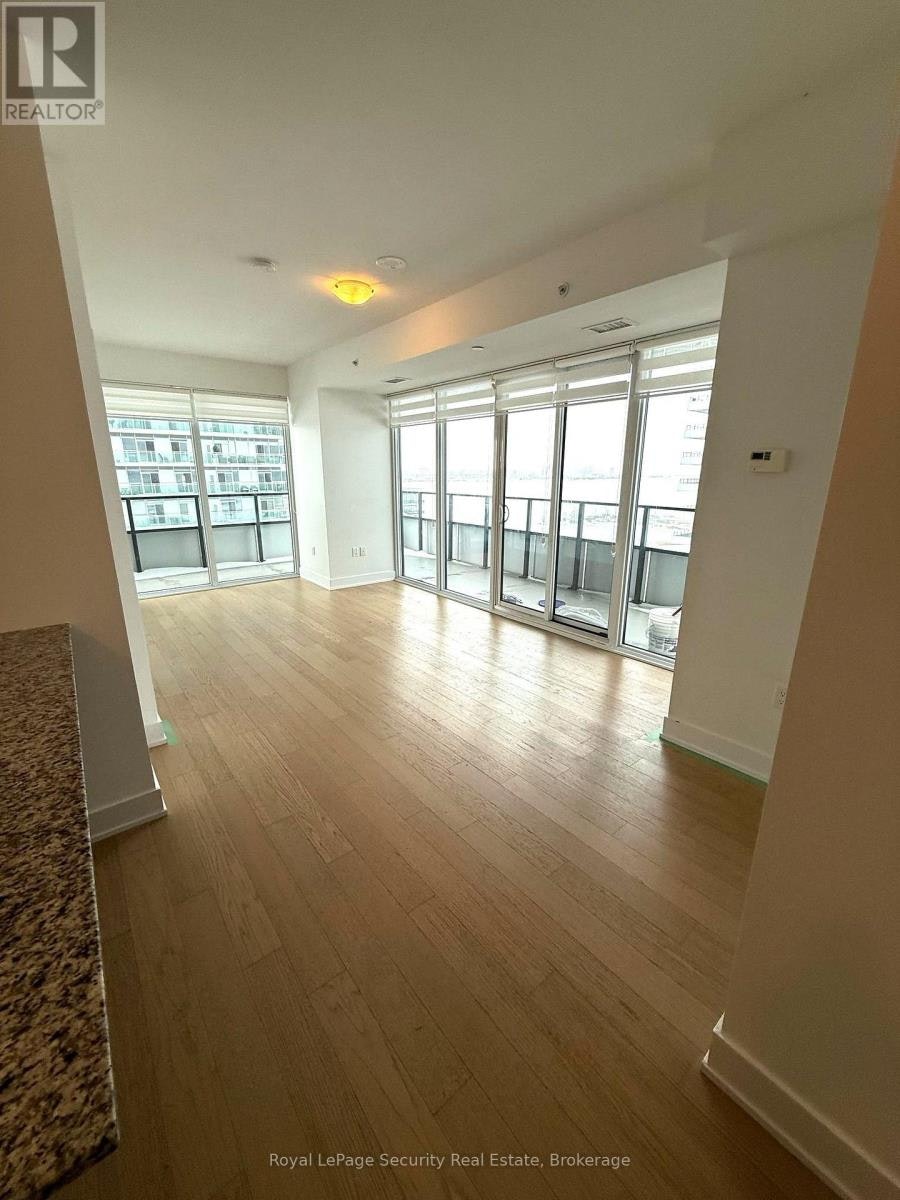 1916-30 Shore Breeze Drive, Toronto, ON, M8V 0J1 - 4