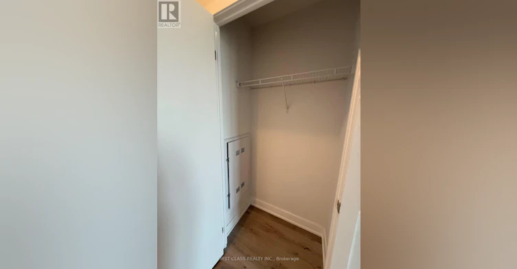 908-430 Square One Drive, Mississauga, ON, L5B 0L6 - 10