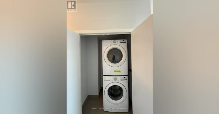 908-430 Square One Drive, Mississauga, ON, L5B 0L6 - 6