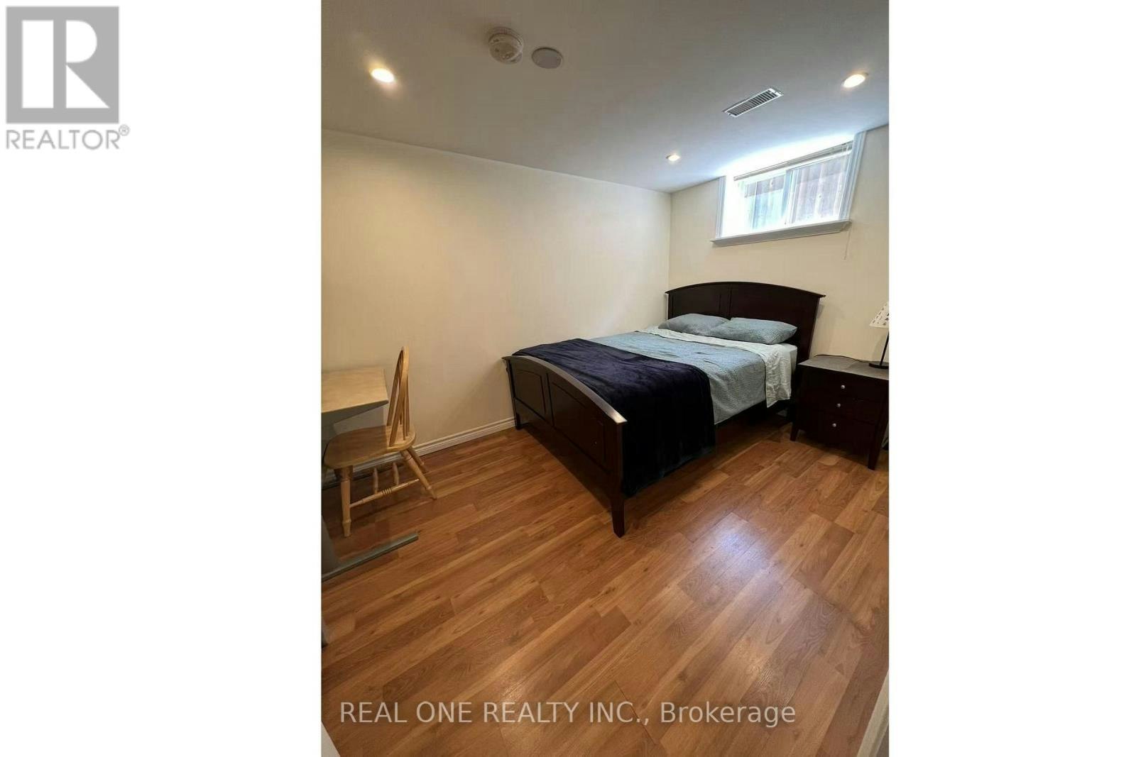 BSMT ROOM 2-58 Sewell Drive, Oakville, ON, L6H 1C5 - 2