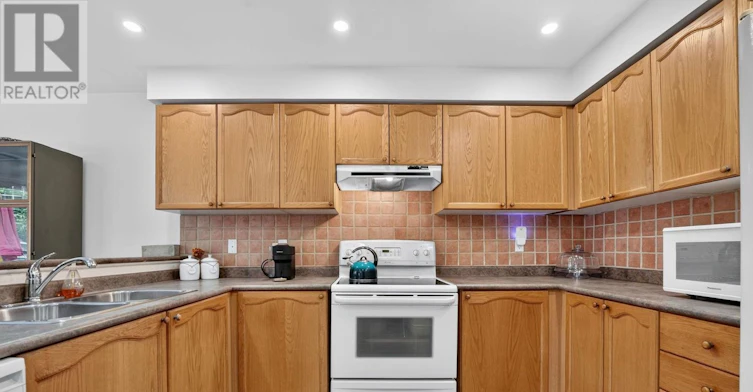 35 Belmont Boulevard, Halton Hills, ON, L7G 6B9 - 13