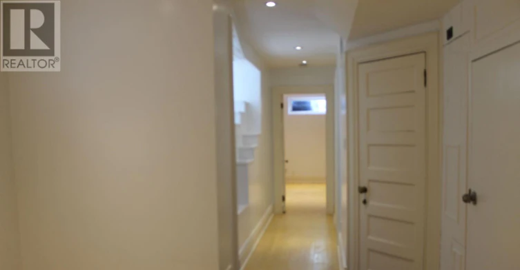 LOWER L-82 Galley Avenue, Toronto, ON, M6R 1H1 - 6