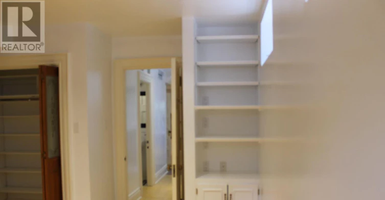 LOWER L-82 Galley Avenue, Toronto, ON, M6R 1H1 - 5