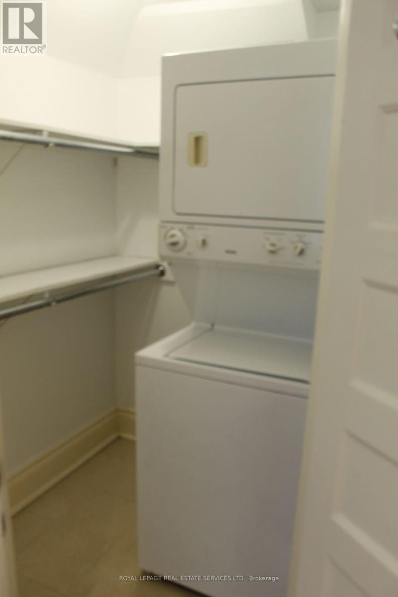 LOWER L-82 Galley Avenue, Toronto, ON, M6R 1H1 - 17