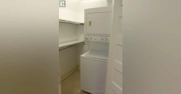 LOWER L-82 Galley Avenue, Toronto, ON, M6R 1H1 - 17
