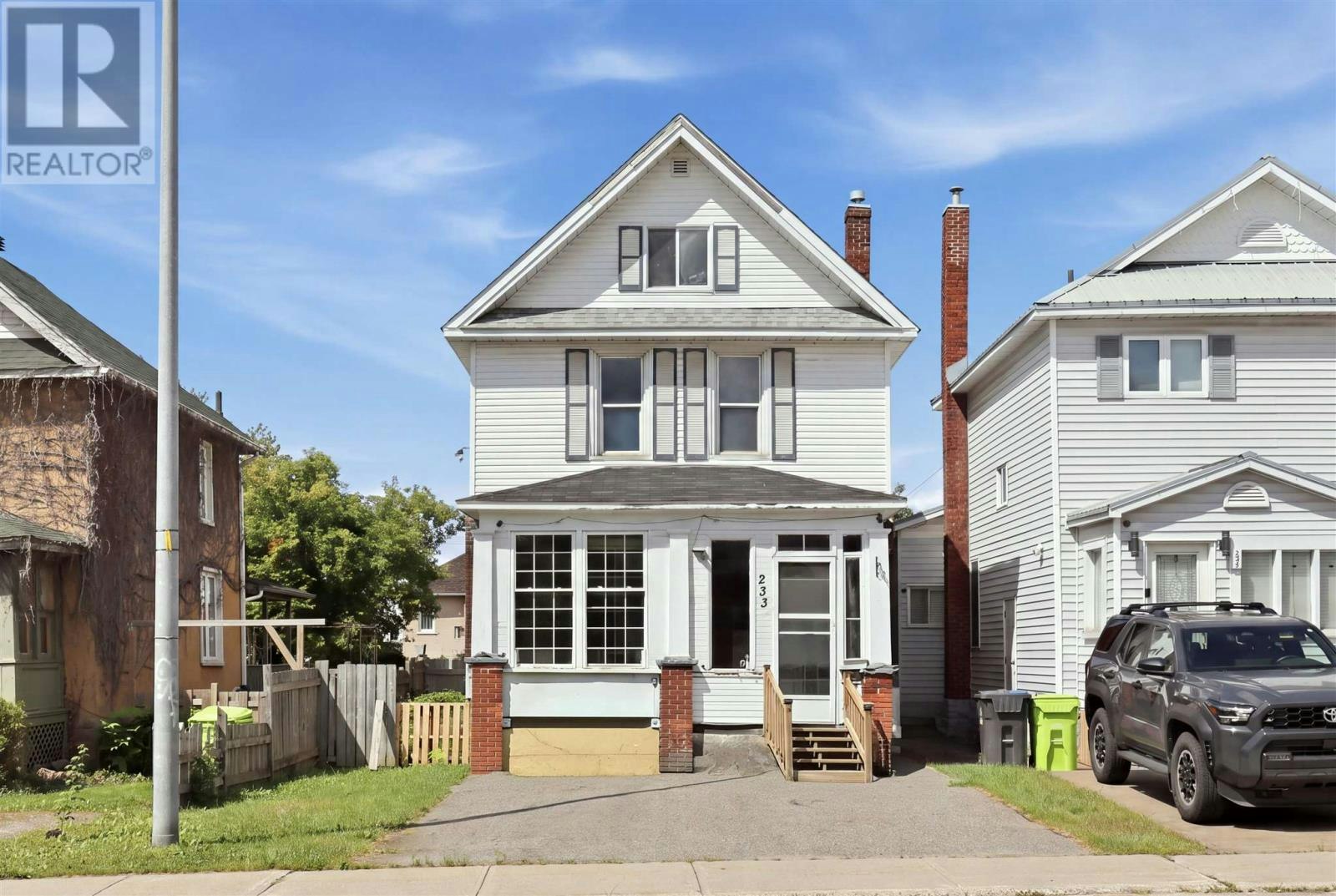 233 Gloucester Street, Sault Ste. Marie, ON, P6A 1N6