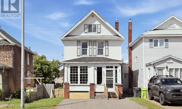 233 Gloucester Street