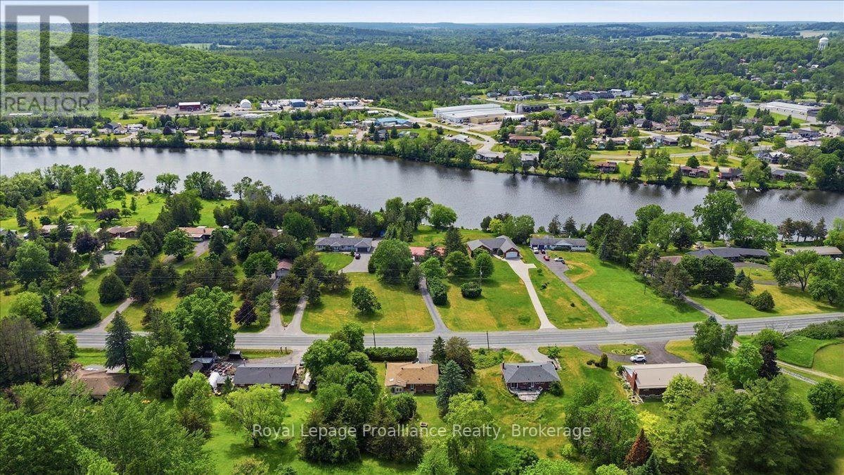 68 Riverside Parkway, Quinte West, ON, K0K 2C0