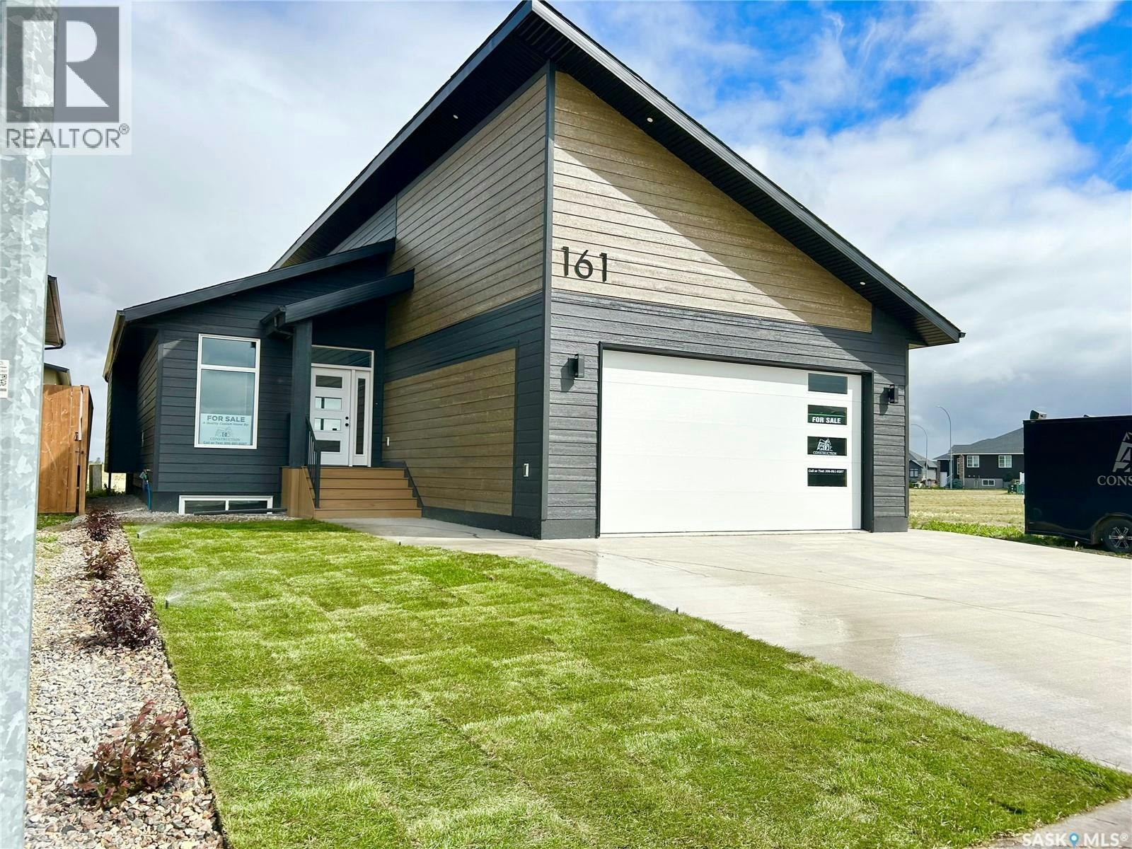 161 Delaet Drive, Weyburn, SK, S4H 3B9