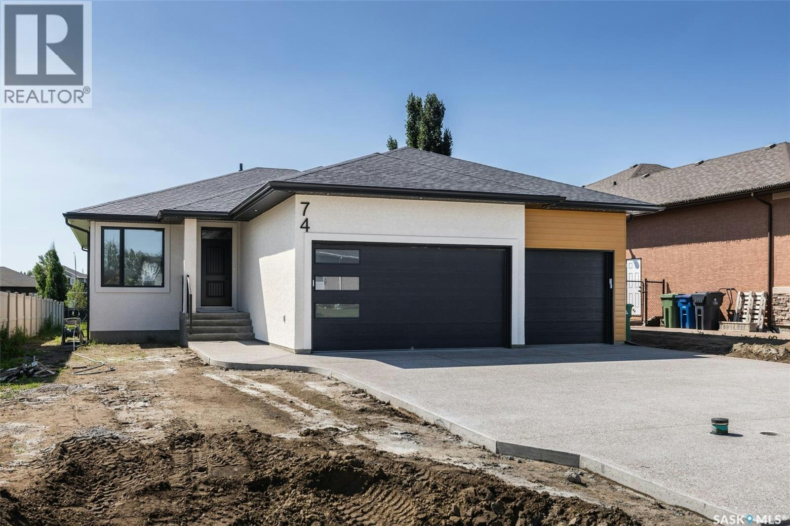 74 Emerald Ridge E, White City, SK, S4L 0A8