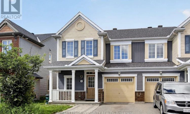 414 Meadowhawk Crescent