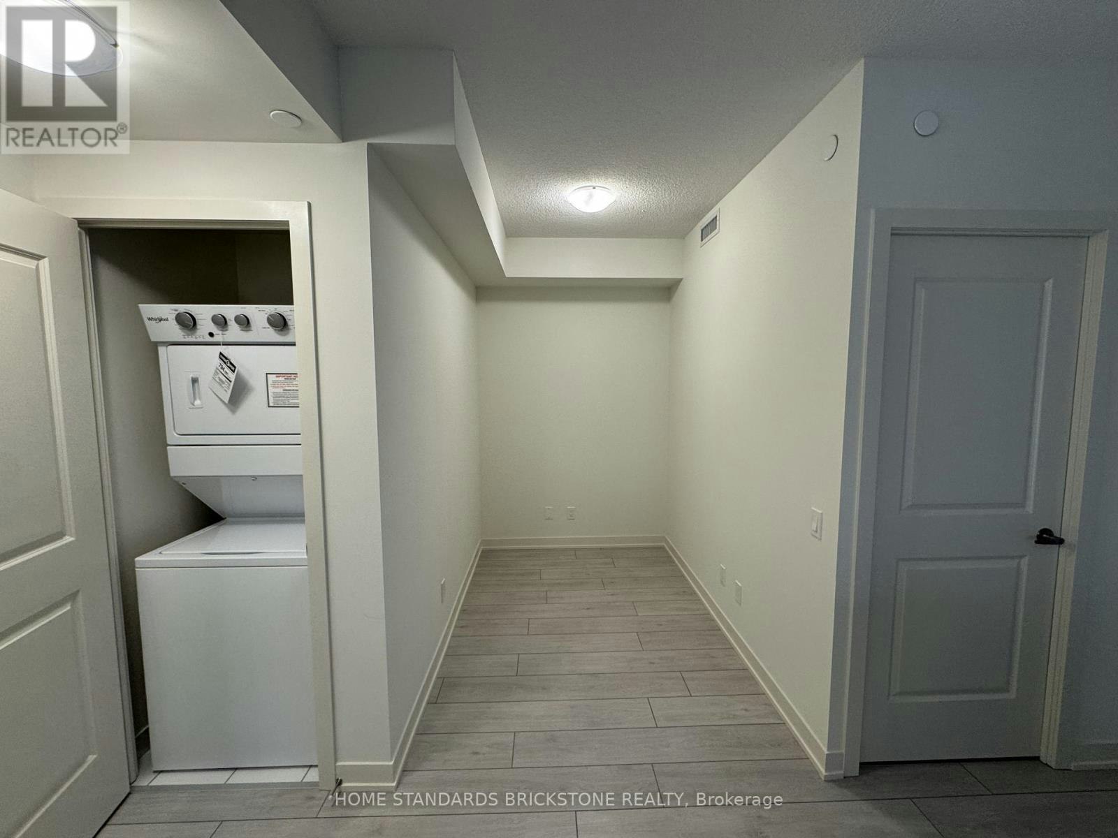 1709-4955 Yonge Street, Toronto, ON, M2N 5N6 - 5