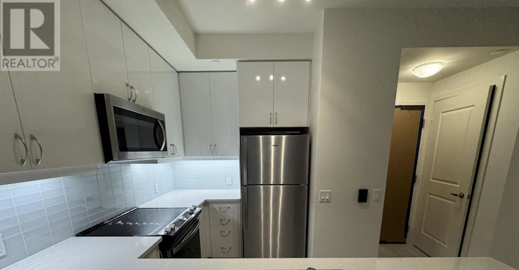 1709-4955 Yonge Street, Toronto, ON, M2N 5N6 - 3