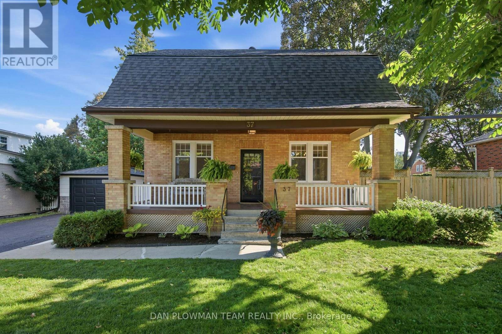 37 Wellington Street, Clarington, ON, L1C 1V4