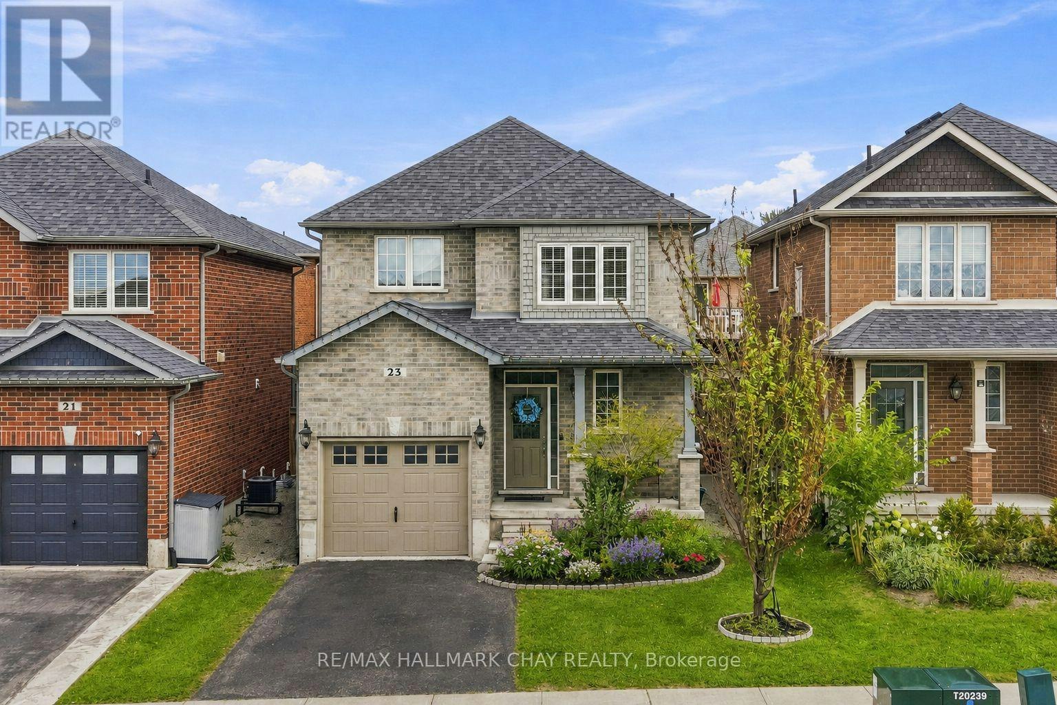 23 Nathan Crescent, Barrie, ON, L4N 0S5