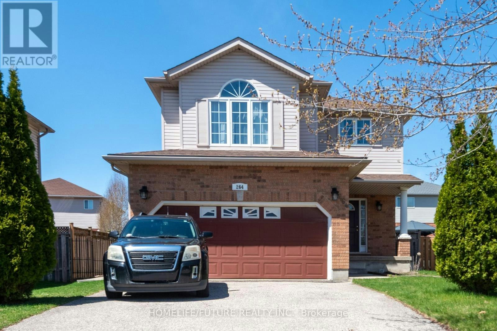 264 Holbeach Court, Waterloo, ON, N2J 4Y7